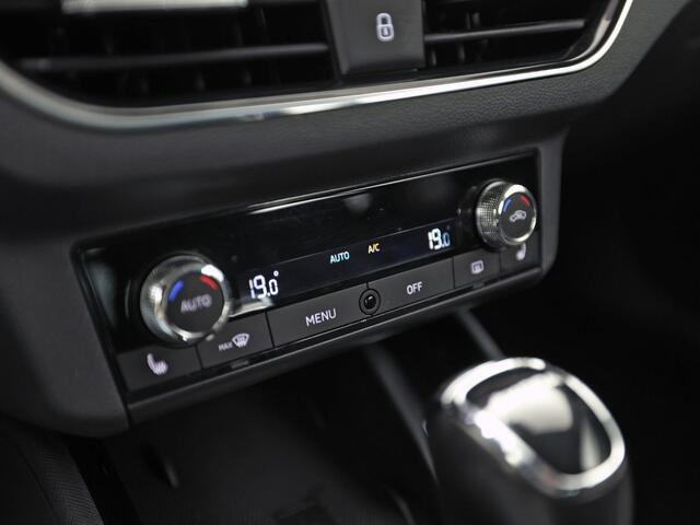 Skoda SCALA 1.0 TSI Sport Automaat (VIRTUAL COCKPIT, APPLE CARPLAY, GROOT NAVI, CLIMATE, STOELVERWARMING, SPORTSTOELEN, PARKEERSENSOREN, LED KOPLAMPEN, NIEUWSTAAT)