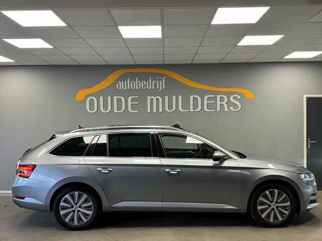 Skoda SUPERB Combi 1.4 TSI iV Style Panoramadak/Camera/Leder