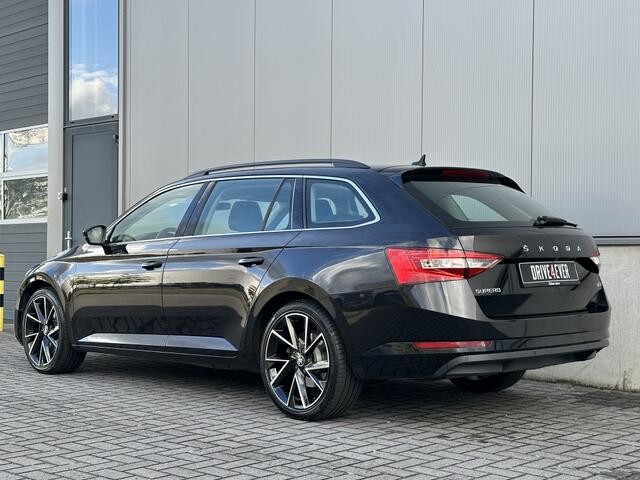 Skoda SUPERB 1.4 TSI iV Bns Ed. 218pk NAVI/CAMERA/ACC/ECC/PDC/MF STUUR