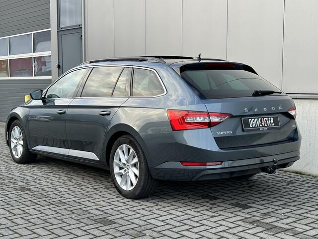Skoda SUPERB 1.4 TSI iV Sp. Bns PANO NAVI CR CONTROL TREKHAAK ECC PDC