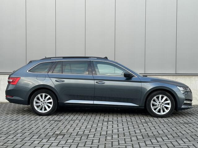 Skoda SUPERB 1.4 TSI iV Sp. Bns PANO NAVI CR CONTROL TREKHAAK ECC PDC