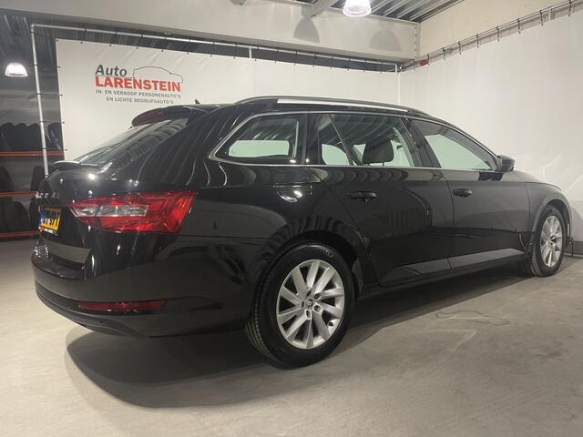 Skoda SUPERB Combi 1.5 TSI ACT 150pk Business Edition DSG7 110kw Carplay / Elektr.A.Klep / Adapt. Cruise C. / Winter Pack