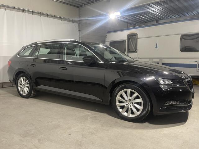 Skoda SUPERB Combi 1.5 TSI ACT 150pk Business Edition DSG7 110kw Carplay / Elektr.A.Klep / Adapt. Cruise C. / Winter Pack