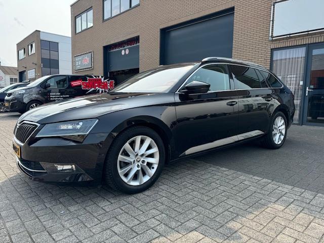 Skoda SUPERB Combi 1.6 TDI Ambition Business km 183513