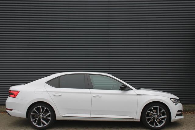 Skoda SUPERB 1.4 TSI iV Sportline Full-Led Leer/Alcantara Canton Camera