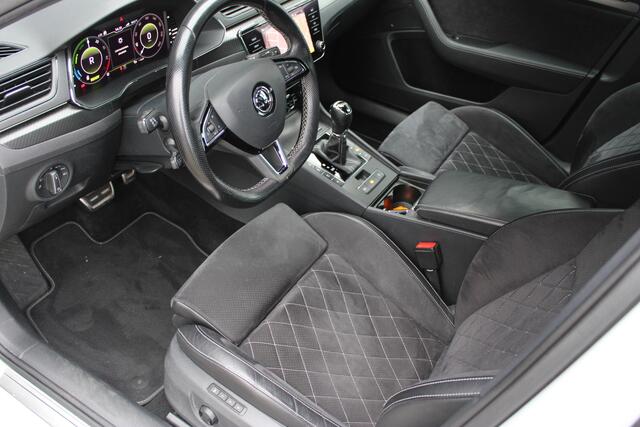 Skoda SUPERB 1.4 TSI iV Sportline Full-Led Leer/Alcantara Canton Camera
