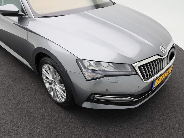 Skoda SUPERB Combi 1.5 TSi 150 Pk Automaat Business Edition Plus | Cruise | Elek. Achterklep | Stoel Verw. | Camera | Carplay | 18 Inch