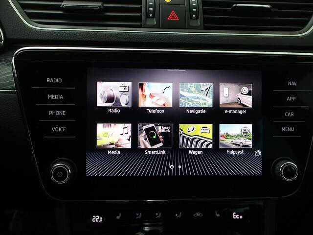 Skoda SUPERB Combi 1.4 TSI iV Business Edition Plus | 218 PK | Lichtmetalen velgen 18"| El. achterklep | Canton Soundsystem |