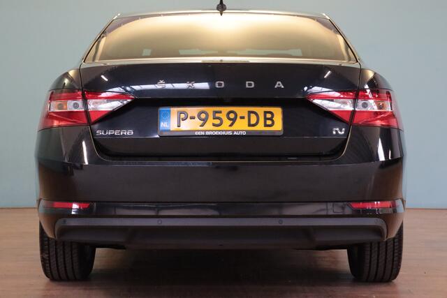 Skoda SUPERB 1.4 TSI iV Sportline Business | NAVI | CLIMA | CAMERA + PDC | CRUISE | LMV17' |
