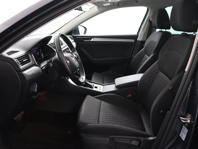 Skoda SUPERB Combi 1.4 TSI iV Business Edition PHEV Panodak | Virtual Cockpit | Camera
