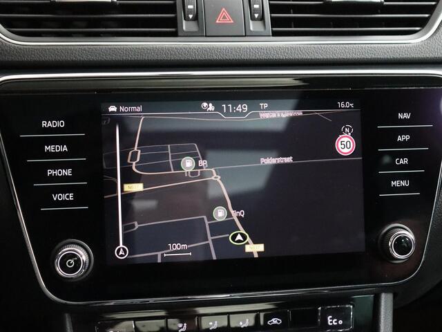Skoda SUPERB Combi 1.4 TSI iV Business Edition PHEV Panodak | Virtual Cockpit | Camera