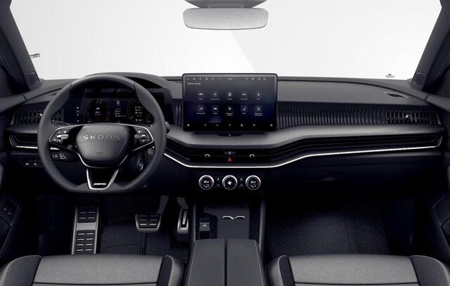 Skoda SUPERB Combi 1.5 TSI PHEV Sportline Business | VOORRAAD | 19"LM | Lederen Sportstoelen | HUD | Trekhaak | Matrix Verl. | Adapt. Cruise | Private Lease ¤954,- pm