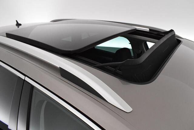 Skoda SUPERB Combi 1.5 TSI 150pk H6 ACT Ambition Business Trekhaak Panoramadak Stoelverwarming Memory Navigatie