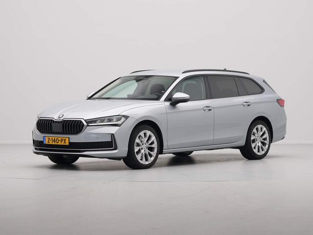 Skoda SUPERB Combi 1.5 TSI MHEV First Edition Navigatie Trekhaak Camera Massage
