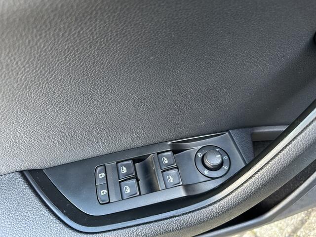 Skoda SUPERB Combi 1.5 TSI ACT Ambition Business | Pano Dak | Trekhaak | Navi