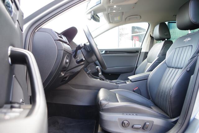 Skoda SUPERB Combi 1.4 TSI iV 218 PK Laurin & Klement PHEV, Canton Sound, 360 Camera, Stoelkoeling & verwarming, Adap. Cruise Control, DCC
