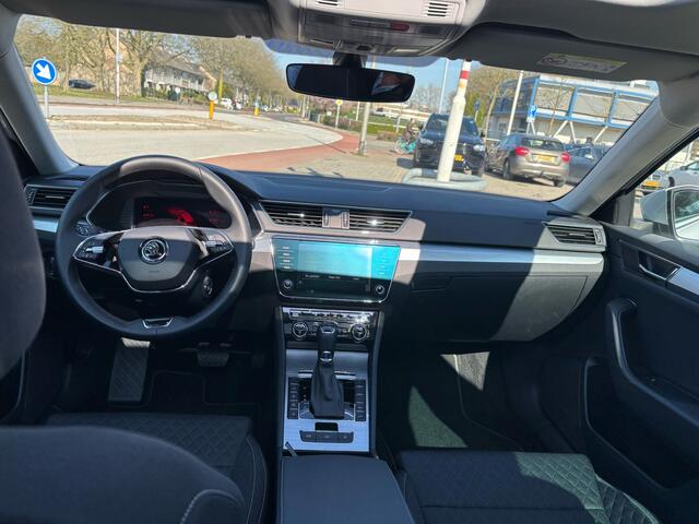 Skoda SUPERB Combi 1.4 TSI iV Business Edition Plus | Pano | Camera | Plug-in