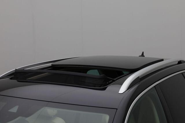 Skoda SUPERB Combi 1.4 TSI iV 218 pk DSG Style Edition Plus | Panoramadak | Trekhaak | Leder | Navigatie Columbus | Geheugenstoel | Adaptief onderstel | Matrix LED | Stoelventilatie