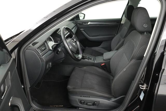 Skoda SUPERB 1.4 TSI iV Business Edition Plus | Stoelverwarming | Carplay | Camera | Memory | Full LED | Navigatie | Keyless | PHEV
