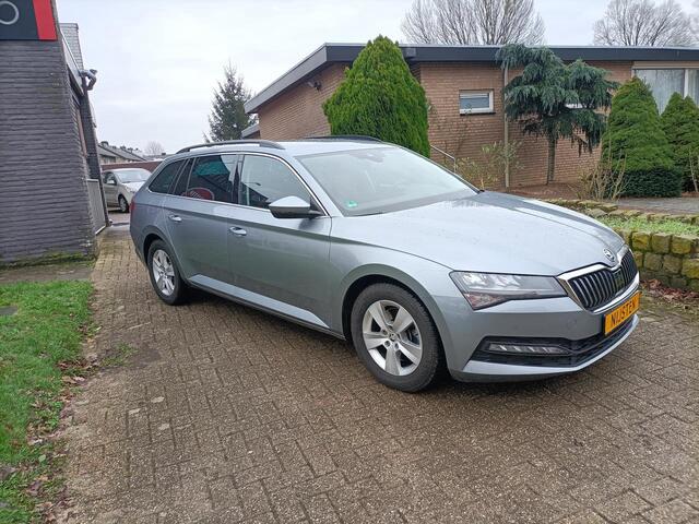 Skoda SUPERB 1.5 TSI ACT Business Edit, DSG,Cruise,Navi