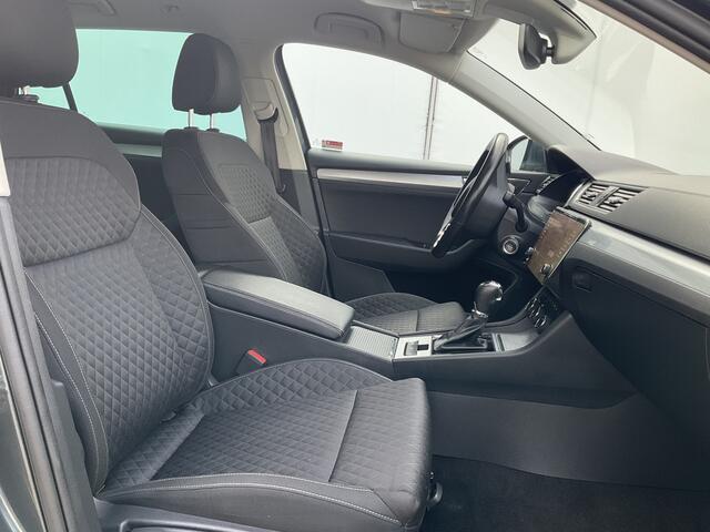 Skoda SUPERB Combi 2.0 TDI Business Edition Plus Automaat Carplay Nav/Cam Digitale-Cockpit!