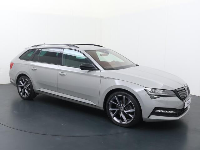 Skoda SUPERB Combi 1.4 TSI iV Sportline Business | 218 PK | Adaptive cruise control | Virtual cockpit | Alcantara bekleding | Achteruitrijcamera |