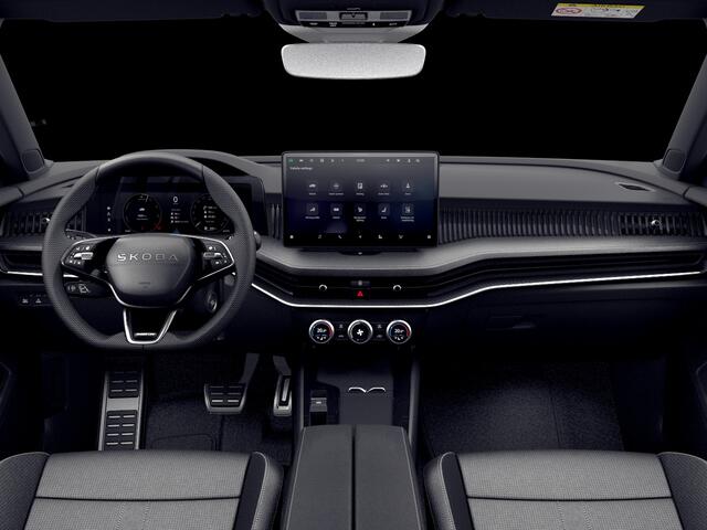 Skoda SUPERB combi Sportline Business 1.5 TSI PHEV 204 PK | Panorama dak | Suite Sport Leder | 19" lichtmetalen velgen | Trekhaak |