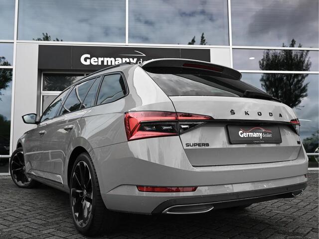 Skoda SUPERB Combi 1.4 TSI iV Sportline Business Pano Sfeerverl 19-Inch Trekh Keyless VOL!