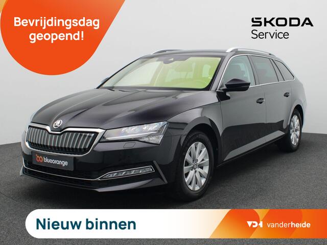 Skoda SUPERB Combi 1.4 TSI iV Business Edition Plus 218PK DSG full led, trekhaak, cruise control met travel assist, side assist, stuur-stoelverwarming, verwarmde voorruit, achteruitrijcamera, keyless, 17" lichtmetaal