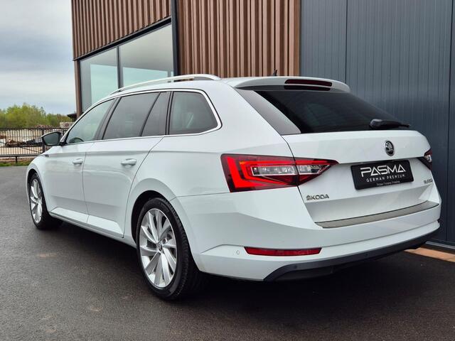 Skoda SUPERB Combi 1.4 TSI ACT Sportline Business | Bomvol | Xenon LED | Stuur- stoelverwarm.