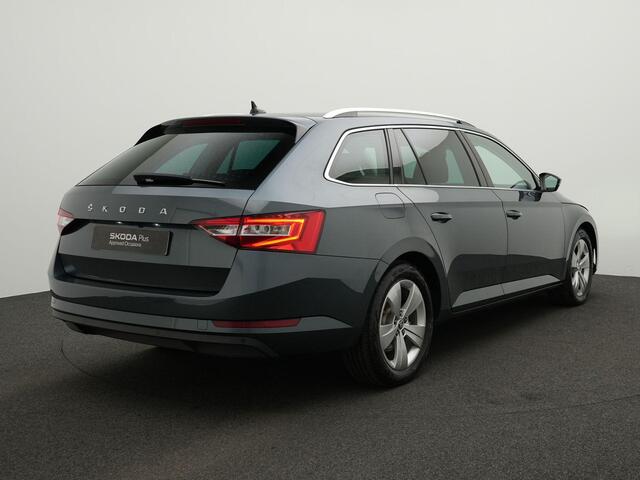 Skoda SUPERB Combi 1.4 TSI 218 pk DSG iV Business Edition | Trekhaak | Achteruitrijcamera | Navigatie | Stoelverwarming