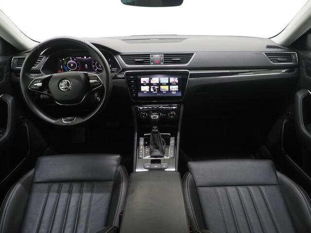 Skoda SUPERB Combi 1.4 TSI iV Laurin & Klement | Panoramadak | Massage | Canton | Keyless | Adaptive Cruise | Camera