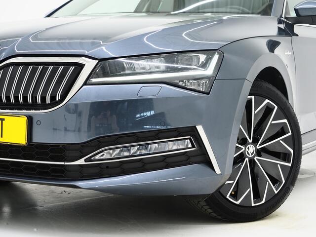 Skoda SUPERB Combi 1.4 TSI iV Laurin & Klement | Panoramadak | Massage | Canton | Keyless | Adaptive Cruise | Camera