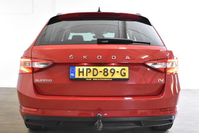 Skoda SUPERB Combi iV 218PK DSG HYBRID BUSINESS+ VIRTUAL/NAVI/TREKHAAK
