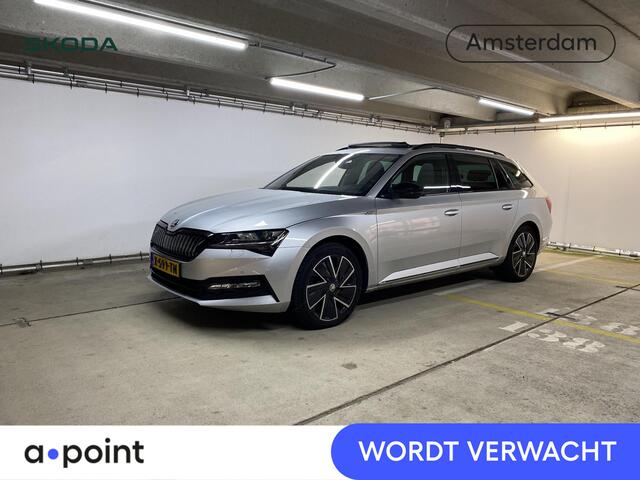 Skoda SUPERB Combi 1.4 TSI iV Sportline Business 218 pk Automaat (DSG) | Verlengde garantie | Navigatie | Panoramadak | Parkeersensoren | Achteruitrijcamera | Stoelverwarming v/a |