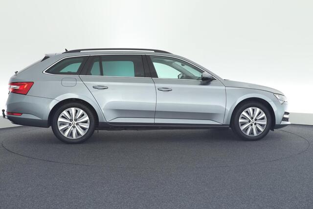 Skoda SUPERB Combi 1.4 TSI 218pk iV Business Edition Plus Trekhaak Camera Memory Stoelverwarming