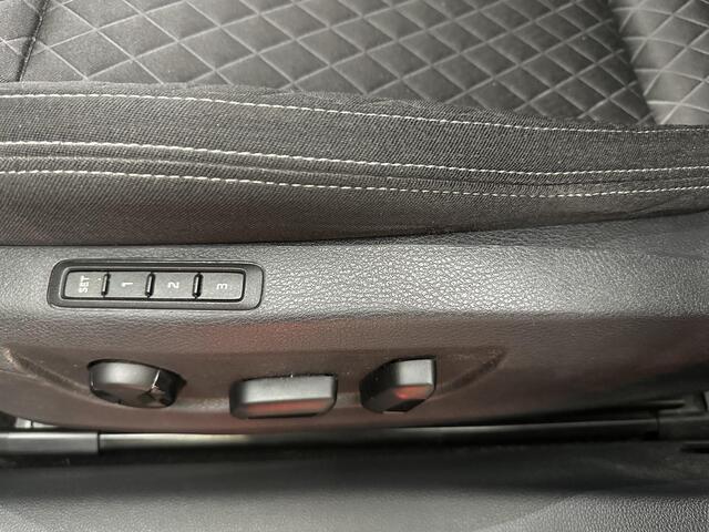 Skoda SUPERB 1.5 TSI Business Edition | Automaat | Memorystoelen | Cam Achter | Apple Carplay | NL Auto
