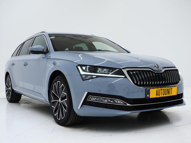 Skoda SUPERB Combi 1.4 TSI iV Laurin & Klement | Panoramadak | Trekhaak | Canton | Massage | Keyless | Adaptive Cruise