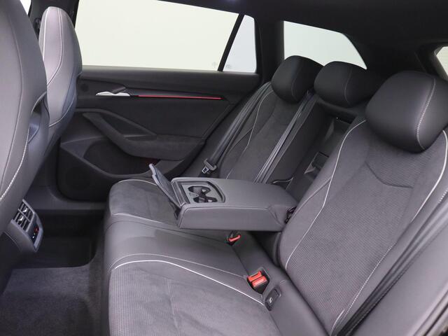 Skoda SUPERB Combi 1.5 TSI PHEV Sportline Business Pano-Schuifdak, Matrix LED-verlichting, Achteruitrijcamera, Keyless, Side Assist, Memorystoel, Adaptieve Cruise Controle, Stoel-Stuurverwarming, Trekhaak, 19" LM Velgen