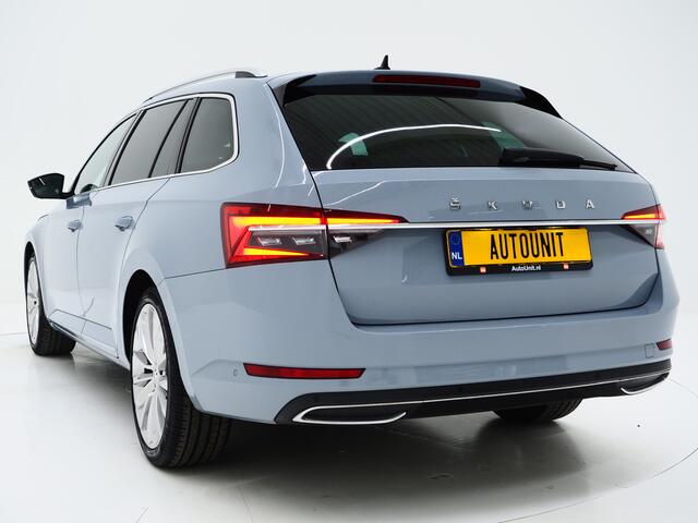 Skoda SUPERB Combi 1.4 TSI iV Laurin & Klement | Panoramadak | Trekhaak | Canton | Keyless | Adaptive Cruise | Carplay