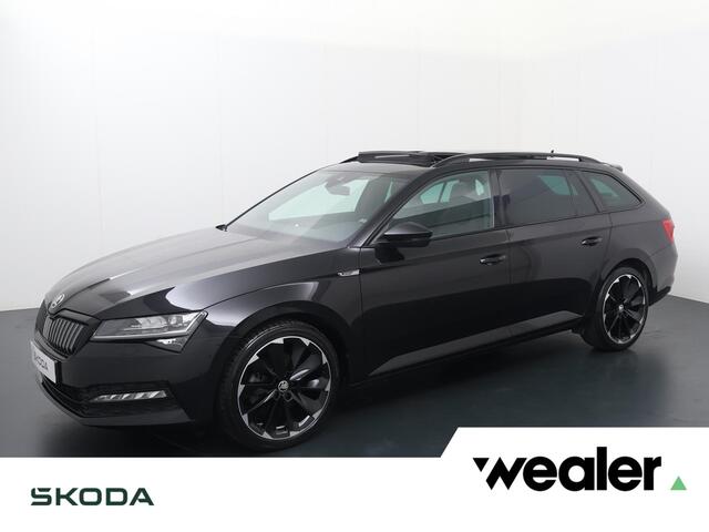 Skoda SUPERB Combi 1.4 TSI iV Sportline Business | 218 PK | SoH 93% | Panoramadak | Matrix LED koplampen | Alcantara bekleding |