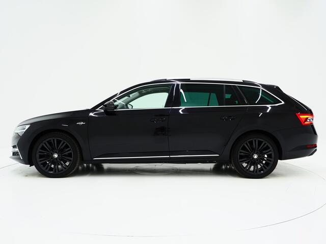 Skoda SUPERB Combi 1.4 TSI iV Laurin & Klement | Panoramadak | Trekhaak | Canton | 360 | Keyless | Adaptive Cruise