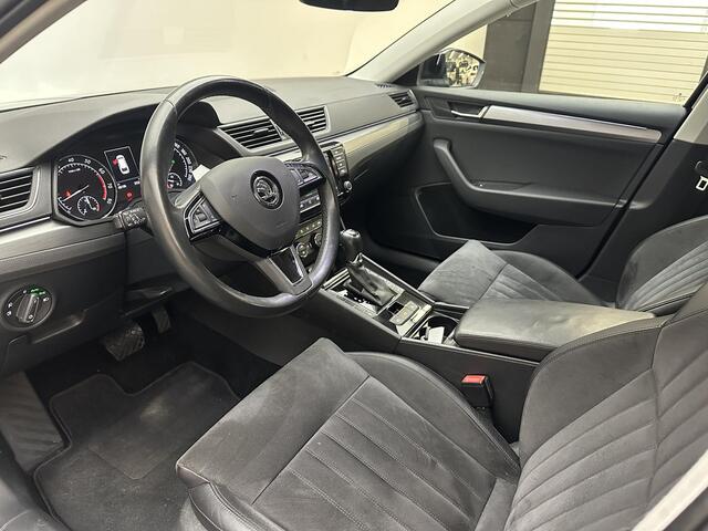Skoda SUPERB Combi 1.4 TSI ACT Sportline Business | Trekhaak | Mem stoelen | alcantara | Standkachel | Carplay | 4 season banden