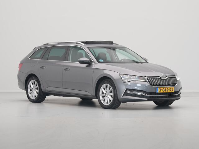 Skoda SUPERB Combi 1.4 TSI iV 218pk DSG Business Edition Plus Navigatie Wegkl. trekhaak Side assist Stoelverwarming v + a 221