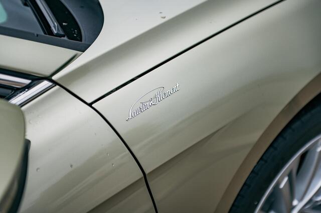 Skoda SUPERB Combi 1.5 TSI PHEV Laurin & Klement | PANO | TREKHAAK | LEDER