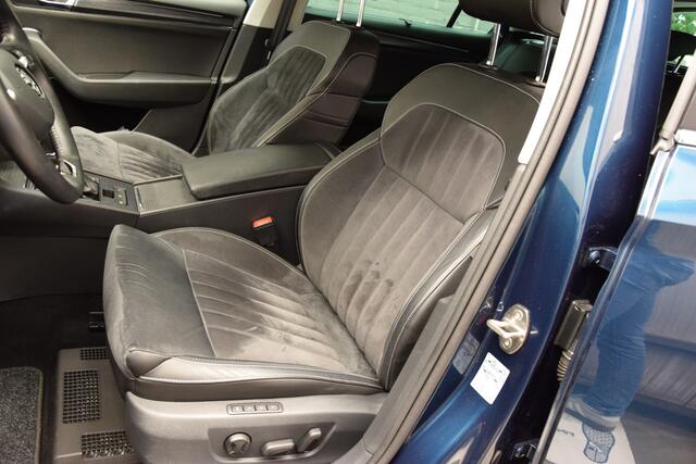Skoda SUPERB Combi 1.4 TSI iV Business Edition Plus PHEV Plug-in Hybride | Org. NL | BOVAG Garantie | Trekhaak | Virtual Cockpit | Apple Carplay/Android Auto | Elektrische Voorstoelen met geheugen | Verwarmde Voorruit + Stoelen |