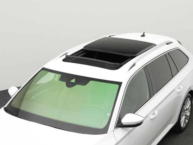Skoda SUPERB Combi 1.4 TSI iV 218 pk PHEV Laurin & Klement | Panoramadak | Stoelventilatie | Rondomzicht camera | Lederen bekleding | Trekhaak | CANTON sound | Adaptive Cruise | 18 inch