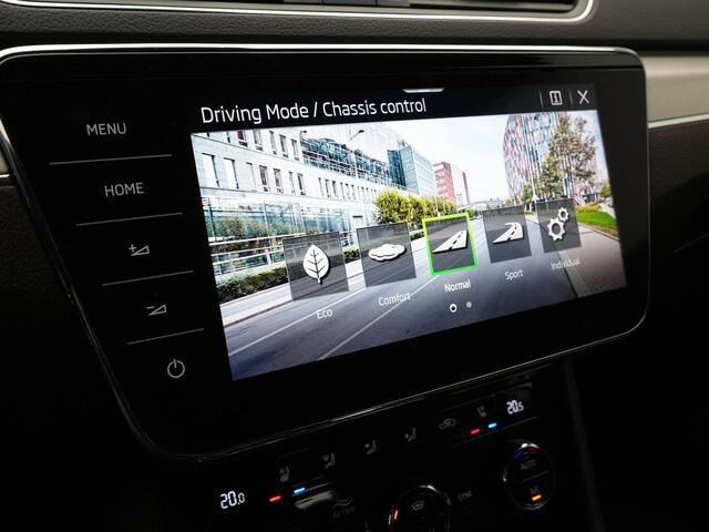 Skoda SUPERB Combi 1.4 TSI iV 218 pk PHEV Laurin & Klement | Panoramadak | Stoelventilatie | Rondomzicht camera | Lederen bekleding | Trekhaak | CANTON sound | Adaptive Cruise | 18 inch