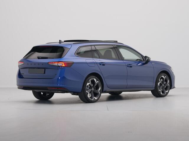 Skoda SUPERB Combi 1.5 TSI PHEV Sportline Business