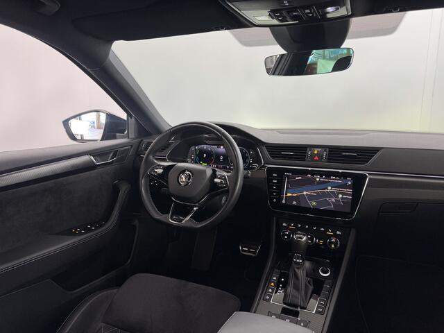 Skoda SUPERB Combi 1.4 TSI iV Sportline / Pano / Canton / Camera
